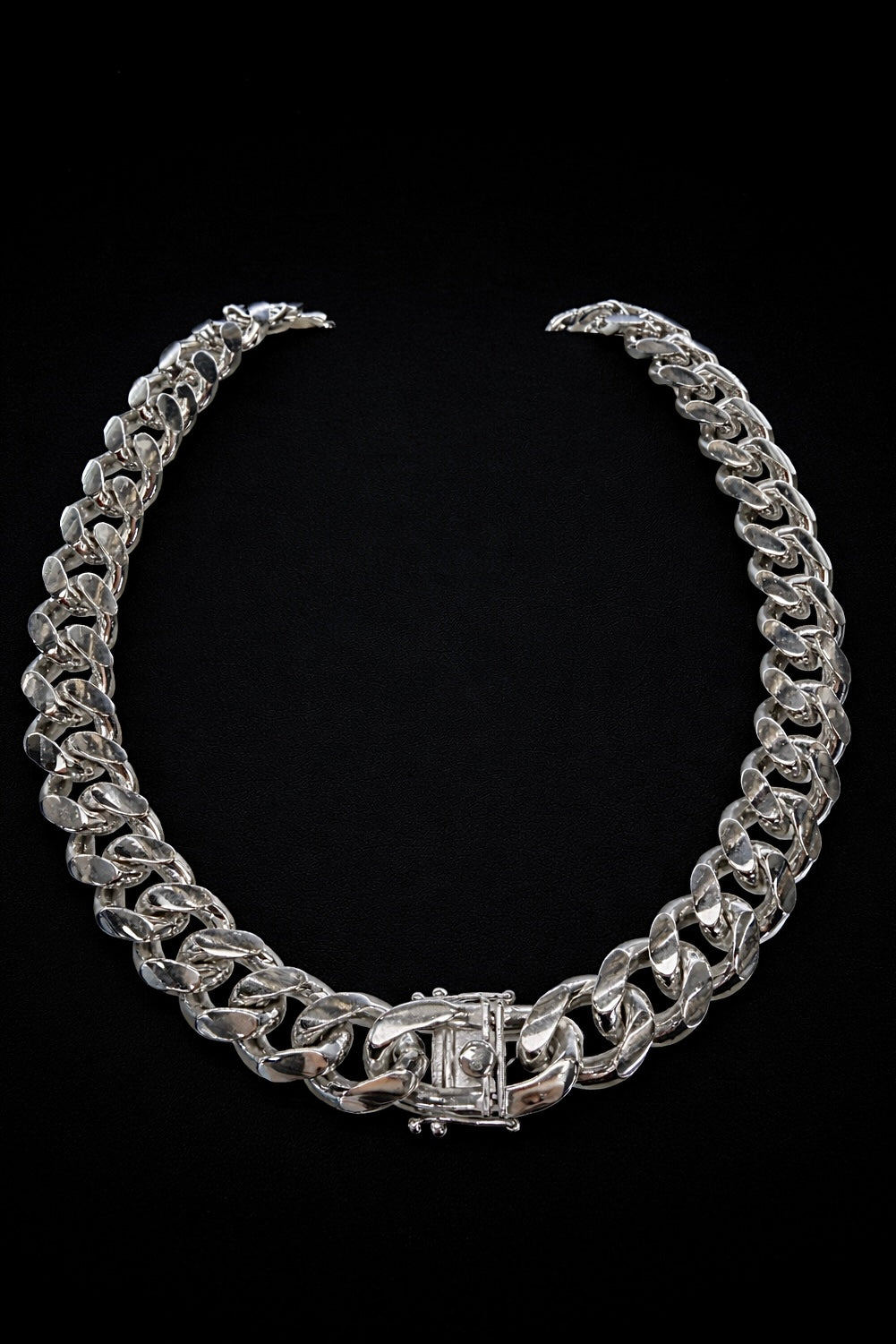 Elite Heavy Cuban Link Chain – Gold Statement Edition