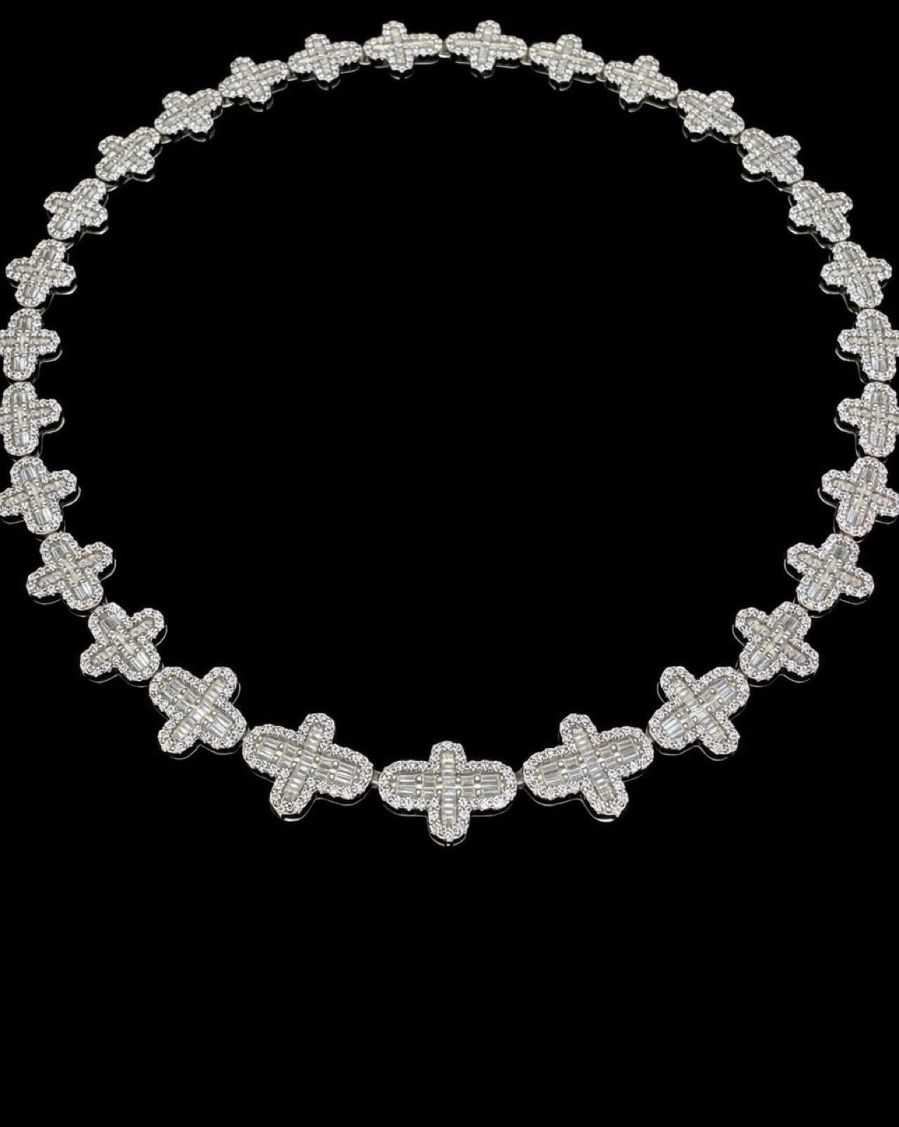 Clover Aura Necklace